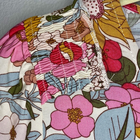 💥BOGO💥JODIFL Long Sleeve Floral Blouse. Size S - Picture 3 of 9